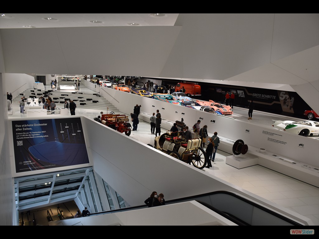Germania-Svizzera 2021 - Stuttgart - Museo Porsche - 0551